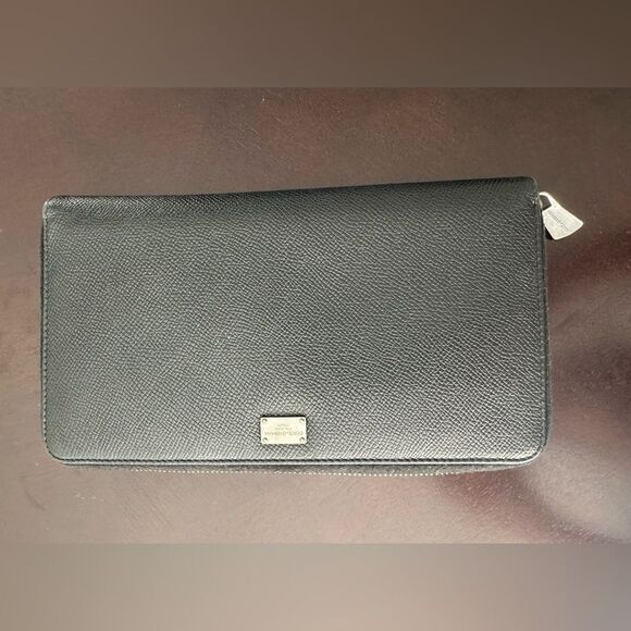 Dolce and Gabanna Black Leather Large Zip Wallet - Picture 2 of 8